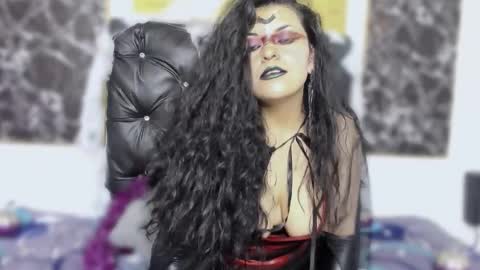 Scarlett online show from October 31, 5:35 pm