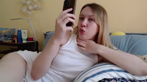 Scarlett online show from February 27, 1:38 pm