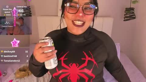 Scarleth  online show from April 14, 5:11 am