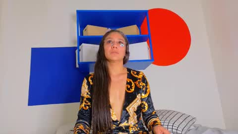 Scarlett Noah  online show from November 10, 9:06 pm