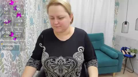 Snapshot of scarlettsoft chatting on February 25, 12:05 pm Scarlett online show from February 25, 12:05 pm