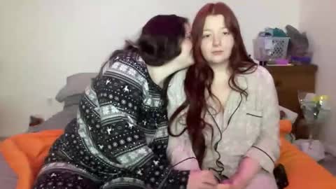 scarletttsinner online show from January 16, 3:37 am