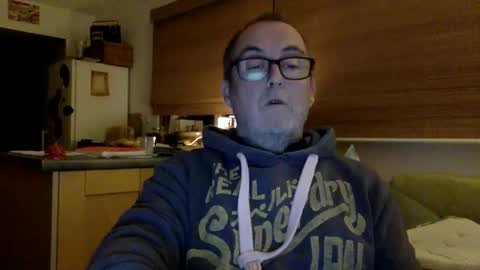 Snapshot of scbiggersballs chatting on September 28, 10:19 pm scbiggersballs online show from September 28, 10:19 pm