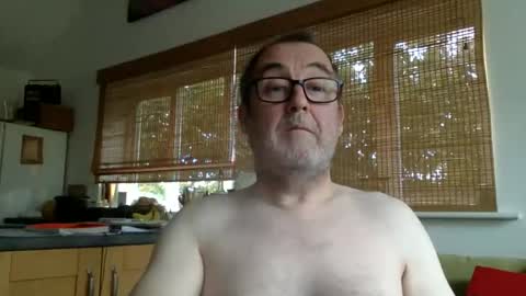 Snapshot of scbiggersballs chatting on October 8, 8:09 am scbiggersballs online show from October 8, 8:09 am