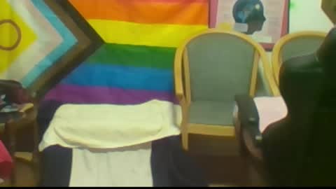 schmidti online show from October 4, 4:21 am