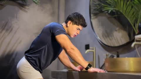 Andrew Flintt online show from May 27, 3:14 am