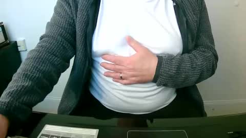 Snapshot of scotti30 chatting on February 14, 3:05 pm Scott online show from February 14, 3:05 pm