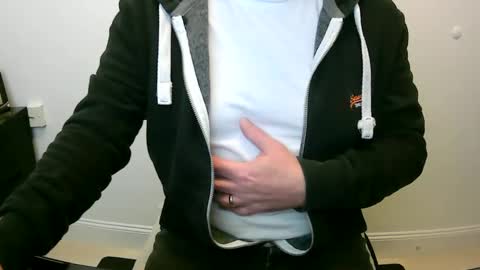 Snapshot of scotti30 chatting on January 13, 12:02 pm Scott online show from January 13, 12:02 pm