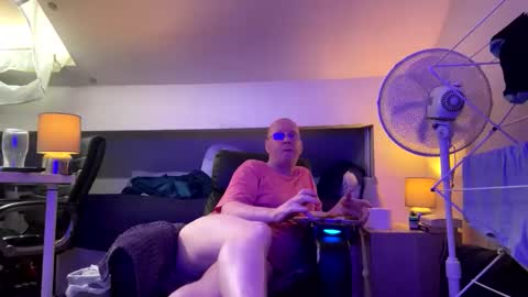 scottk202 online show from September 20, 12:30 pm