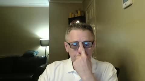 James online show from December 20, 7:28 pm