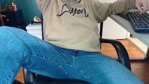 Dadbodtactics online show from November 1, 4:39 pm