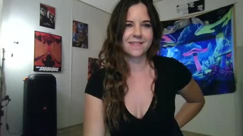 PennyWise online show from July 1, 4:43 am