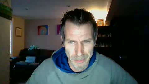 GettOffMyLawn online show from January 7, 1:35 pm