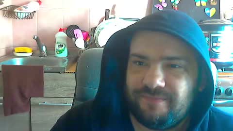 scuban87 online show from April 22, 4:41 am