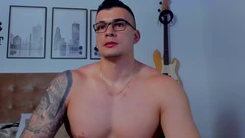 Sean Carrera online show from November 1, 11:15 pm