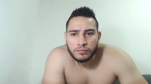 seank_noszka online show from February 11, 5:50 pm