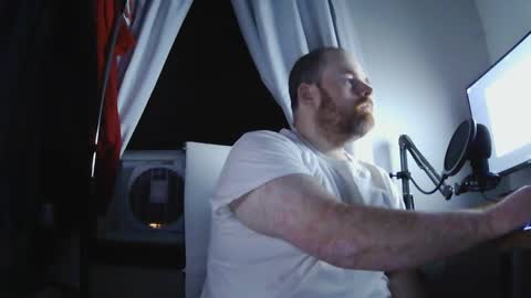 seanv26 online show from September 13, 1:19 am