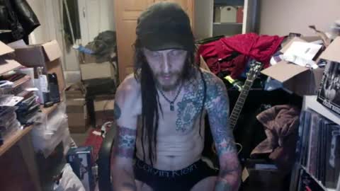 seasidesteve71 online show from July 7, 12:23 am