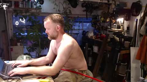 Seattlemanwhore online show from April 11, 2:21 pm