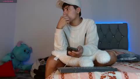 sebas_fire4 online show from May 3, 10:49 pm