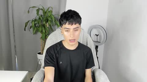 sebastian online show from October 21, 5:27 pm