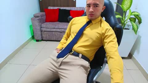 juan  sebastian online show from March 10, 12:17 pm