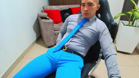 juan  sebastian online show from March 5, 12:11 pm