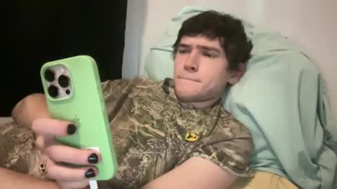 Snapshot of sebastianking1234 chatting on October 19, 8:46 pm sebastianking1234 online show from October 19, 8:46 pm
