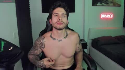 Lucian Sinclair online show from November 28, 2:30 am