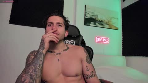 Lucian Sinclair online show from March 11, 4:04 am