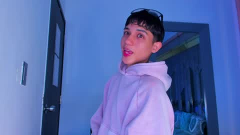 Sebastian online show from March 30, 8:42 pm