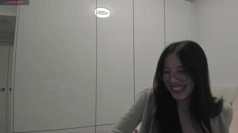 Angela online show from November 18, 1:08 am