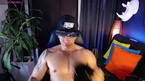 Snapshot of seddy_ chatting on February 27, 11:17 am sed online show from February 27, 11:17 am