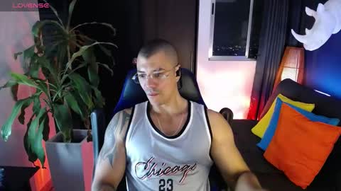 Snapshot of seddy_ chatting on February 26, 5:35 am sed online show from February 26, 5:35 am