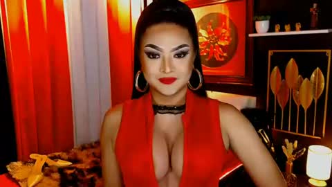 seducinglinda online show from June 15, 4:10 pm