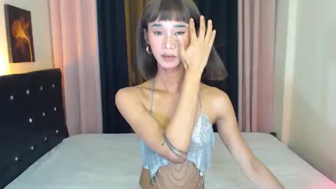 ashly online show from April 21, 9:16 am