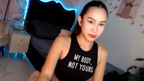 Vanessa online show from November 1, 5:23 pm