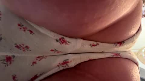 seductivekittydeluxe online show from September 26, 7:27 am