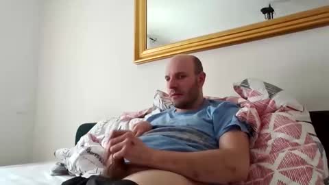 Sebastian online show from April 23, 8:00 am