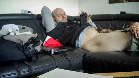 Sebastian online show from February 16, 9:37 am