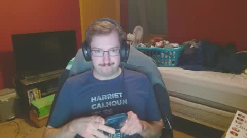 seek_1g online show from March 11, 4:41 am