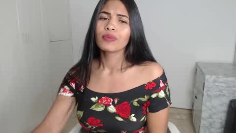 seleena__ online show from March 5, 4:24 am
