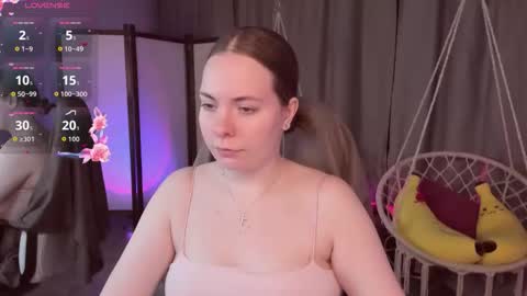 Selena and Leila online show from November 7, 3:58 pm