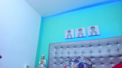 Selena online show from March 11, 10:40 am