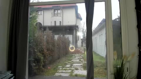 Selena online show from January 12, 9:51 am