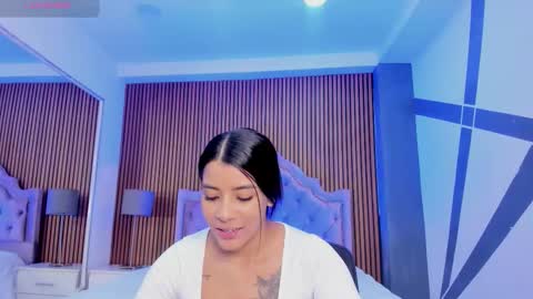 selenastonne online show from October 11, 9:29 pm