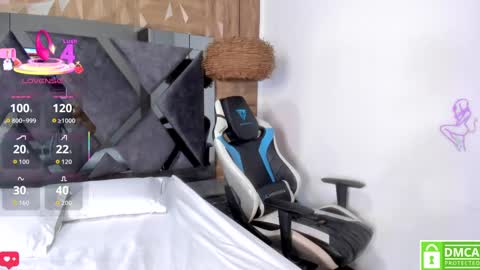 Snapshot of selene__lopez_ chatting on September 15, 8:43 pm selene__lopez_ online show from September 15, 8:43 pm