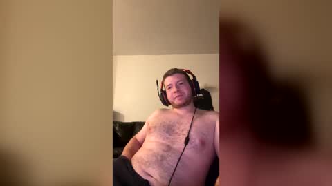 selfmademax579471 online show from July 11, 2:49 am
