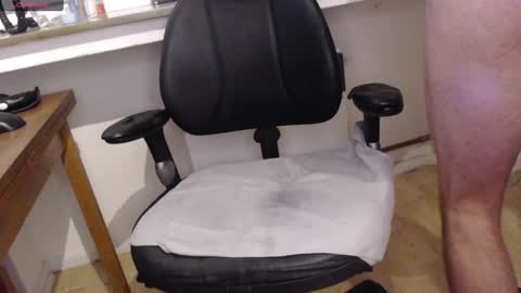 selfsuckermbb online show from December 3, 5:49 pm