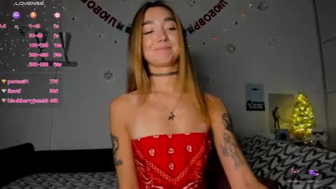 Chris online show from December 22, 9:00 am